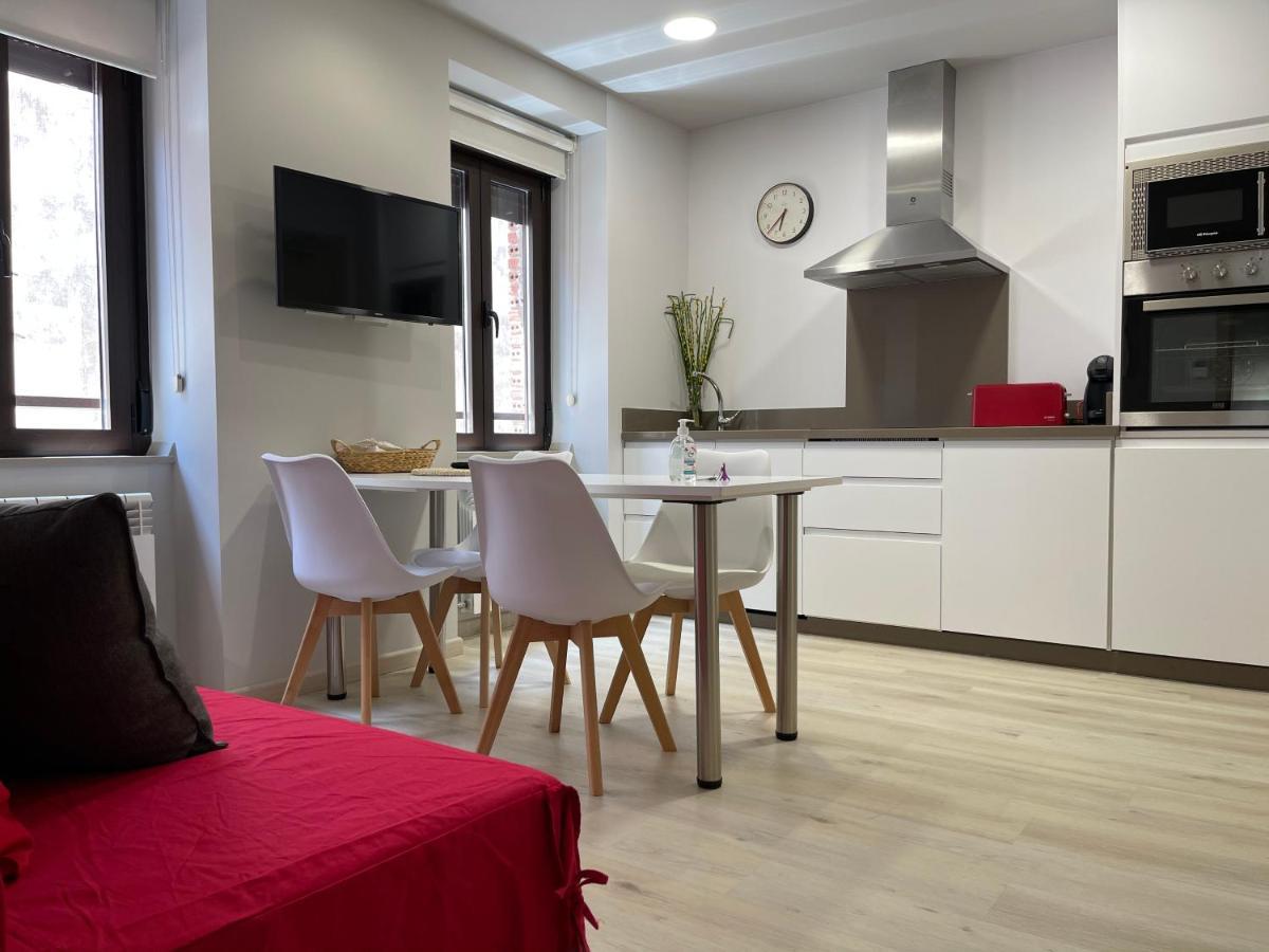 Apartamentos Puertas Del Orbigo Carrizo de la Ribera Luaran gambar